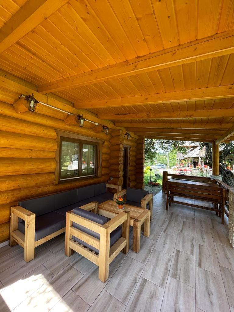 Отель Casutele Din Мойсей Экстерьер фото